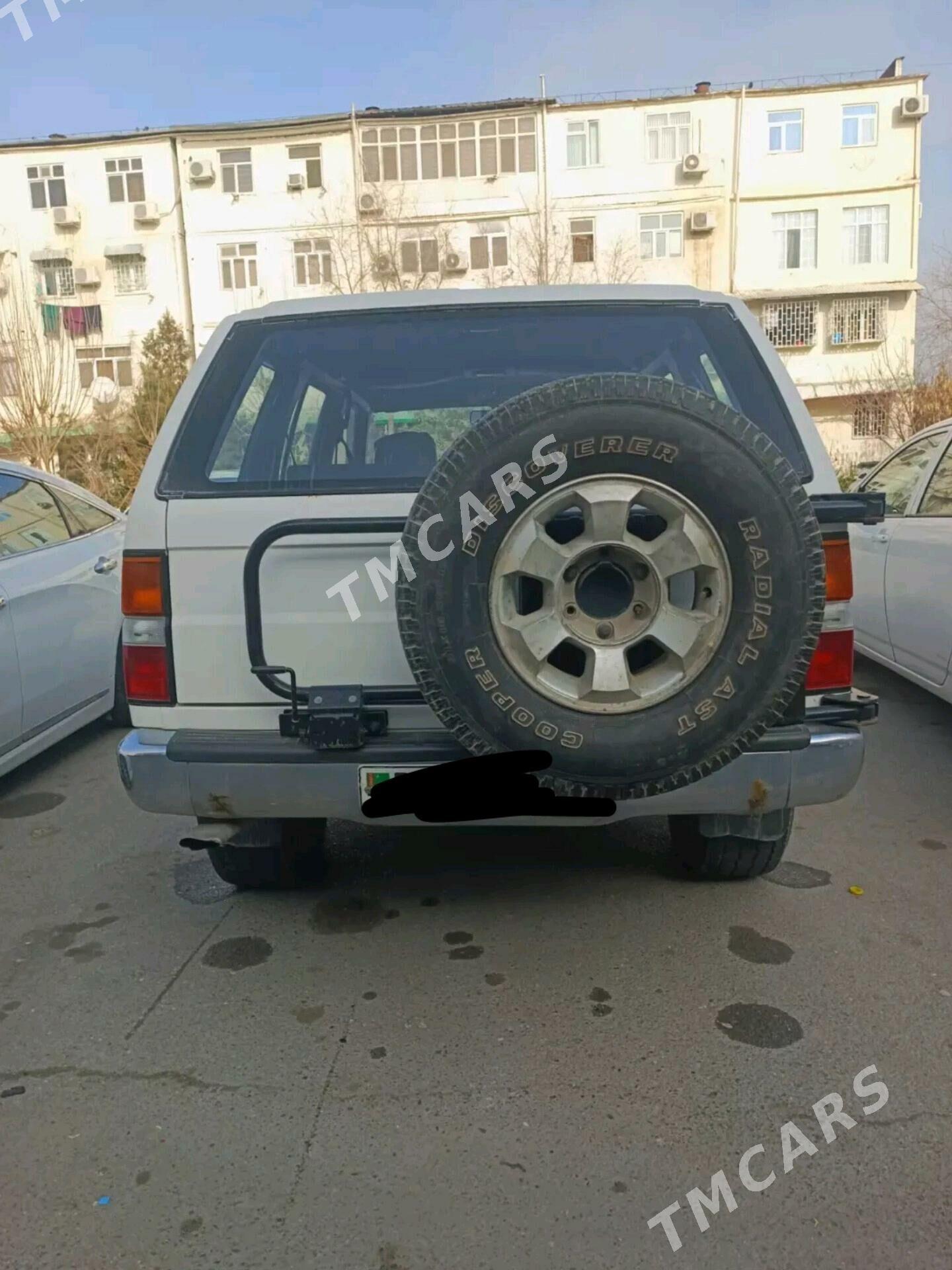 Nissan Pathfinder 1995 - 40 000 TMT - Aşgabat - img 2