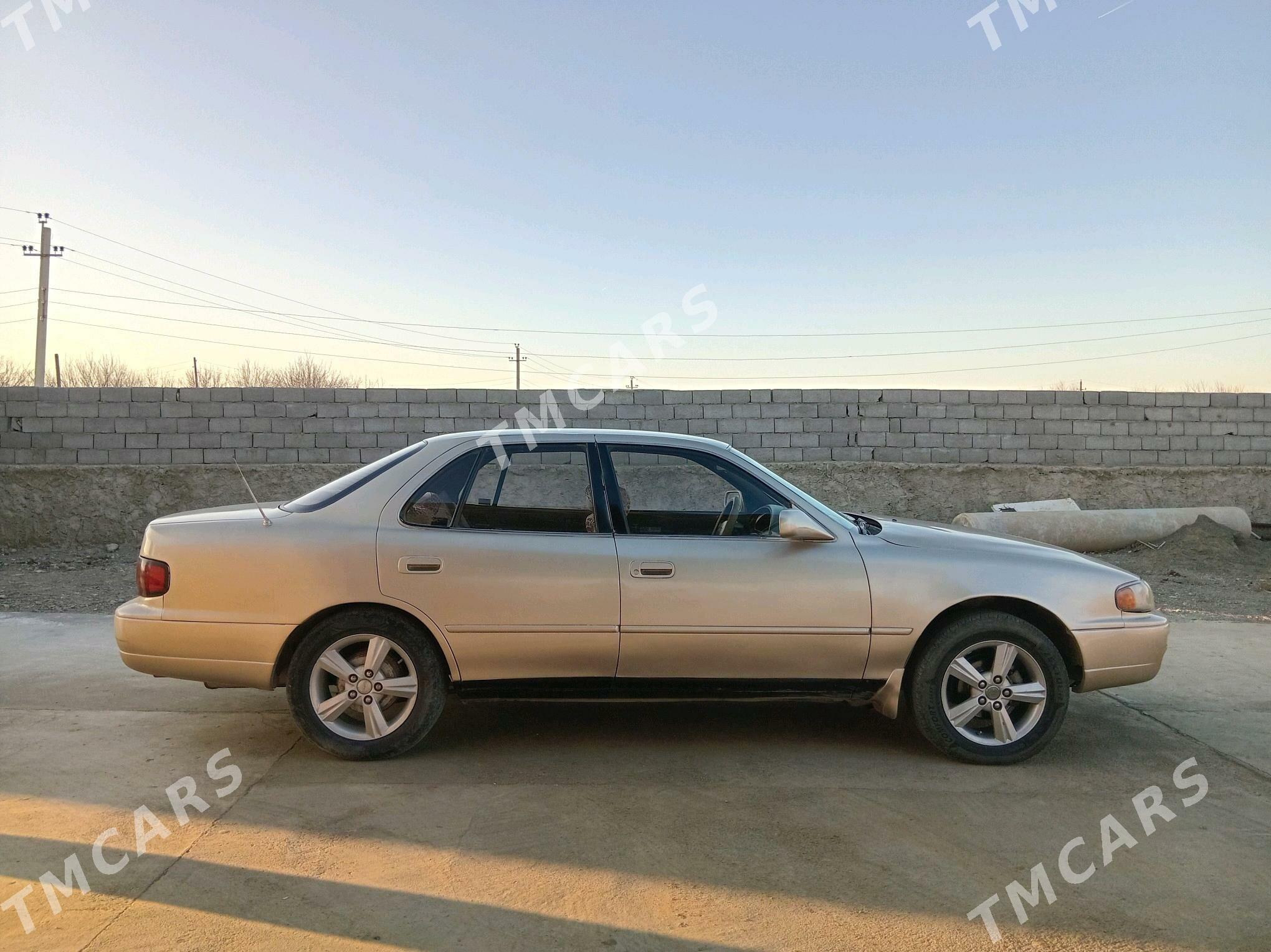 Toyota Camry 1995 - 65 000 TMT - Bäherden - img 6