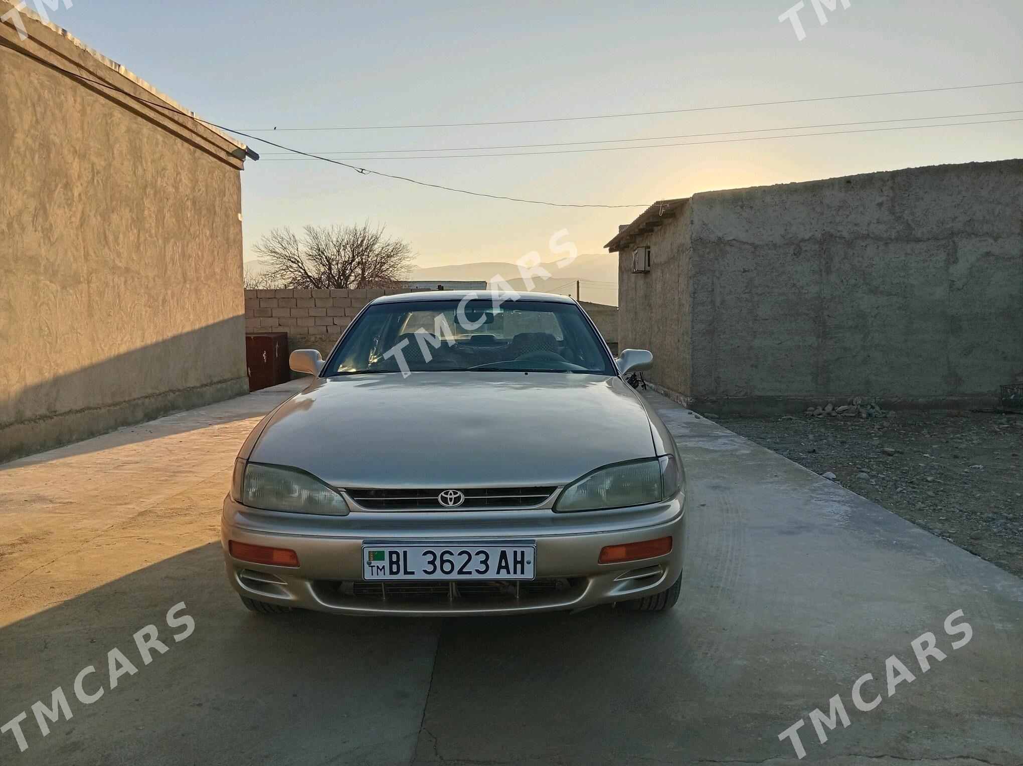 Toyota Camry 1995 - 65 000 TMT - Bäherden - img 8