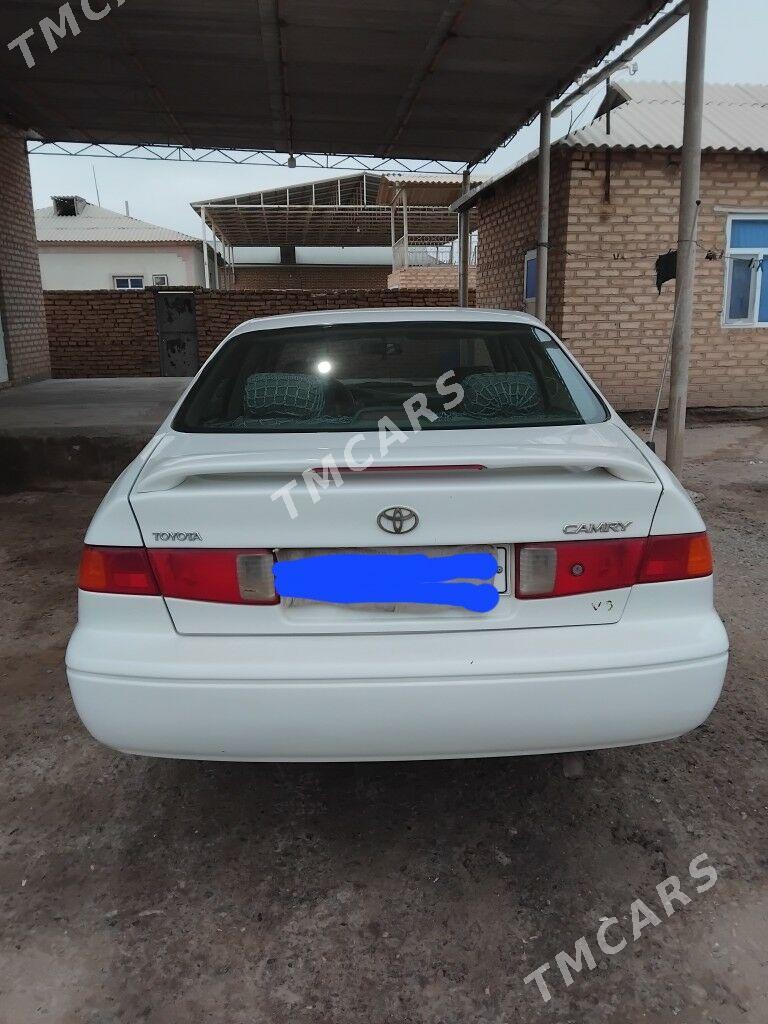 Toyota Camry 1999 - 115 000 TMT - Sarahs - img 2