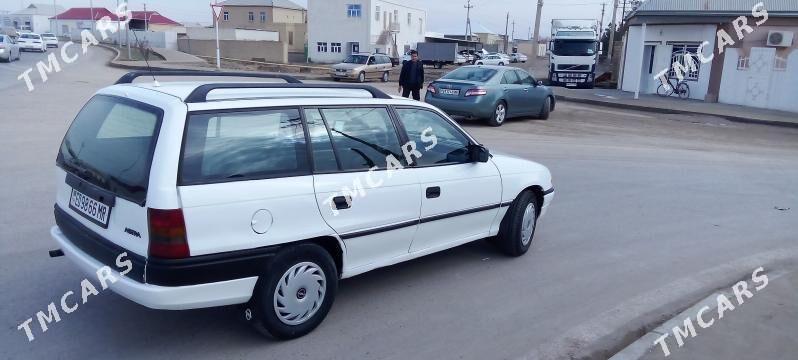 Opel Astra 1994 - 32 000 TMT - Мары - img 6