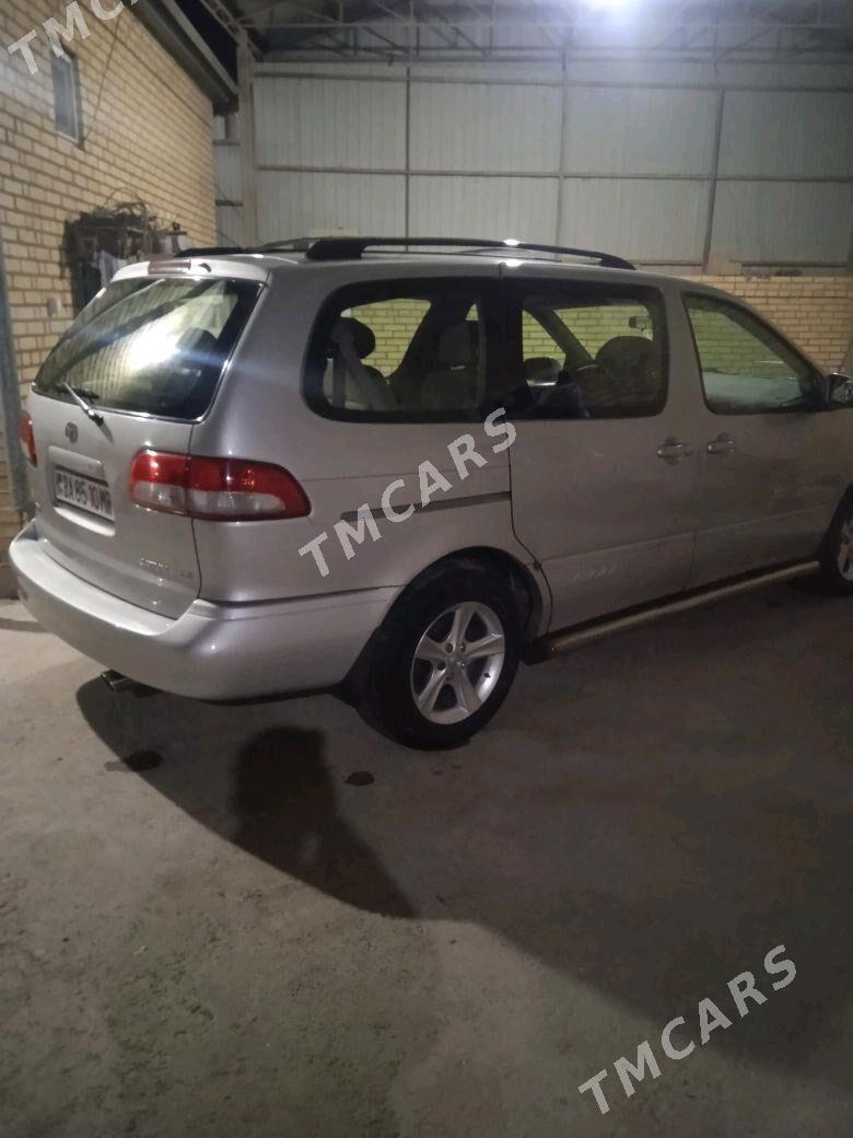 Toyota Sienna 2001 - 150 000 TMT - Мургап - img 6