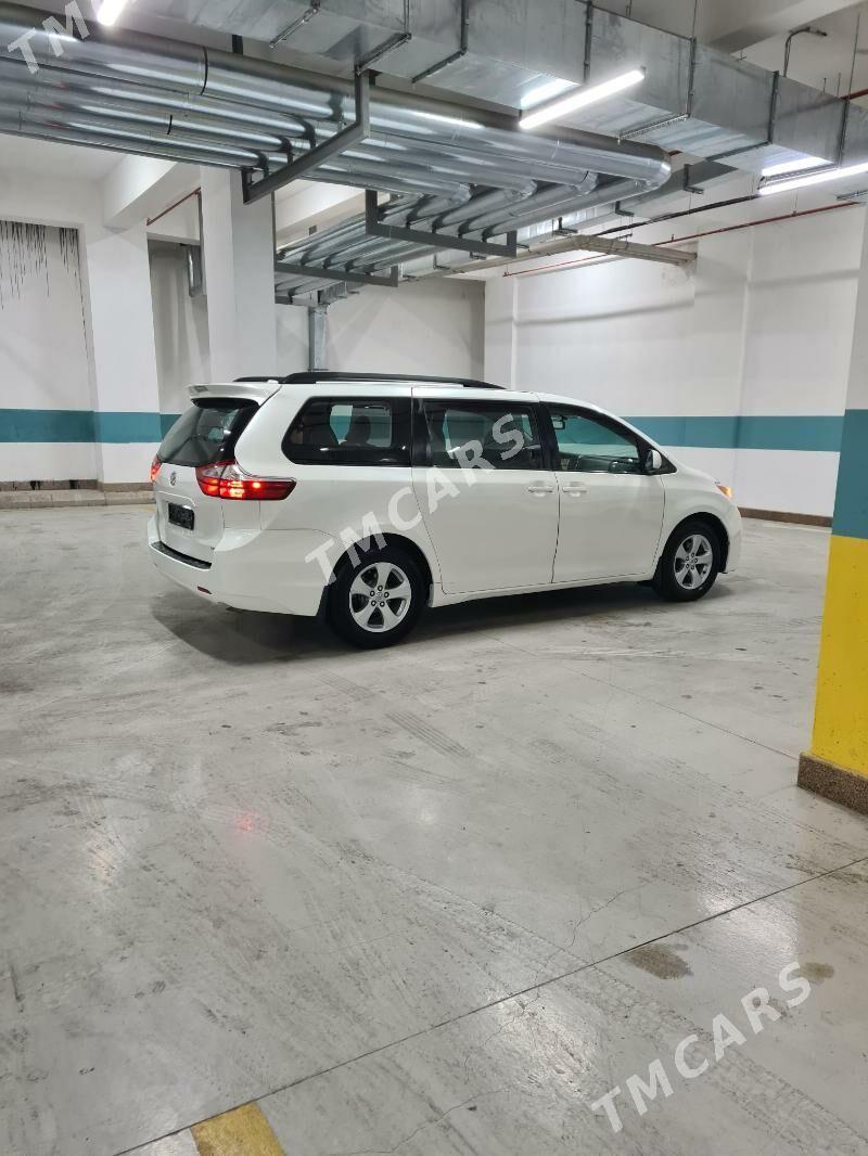 Toyota Sienna 2020 - 395 000 TMT - Aşgabat - img 2