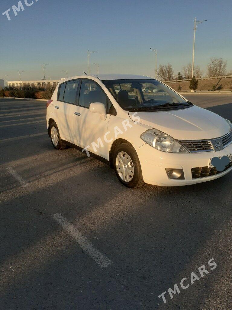 Nissan Versa 2010 - 112 000 TMT - Ашхабад - img 4