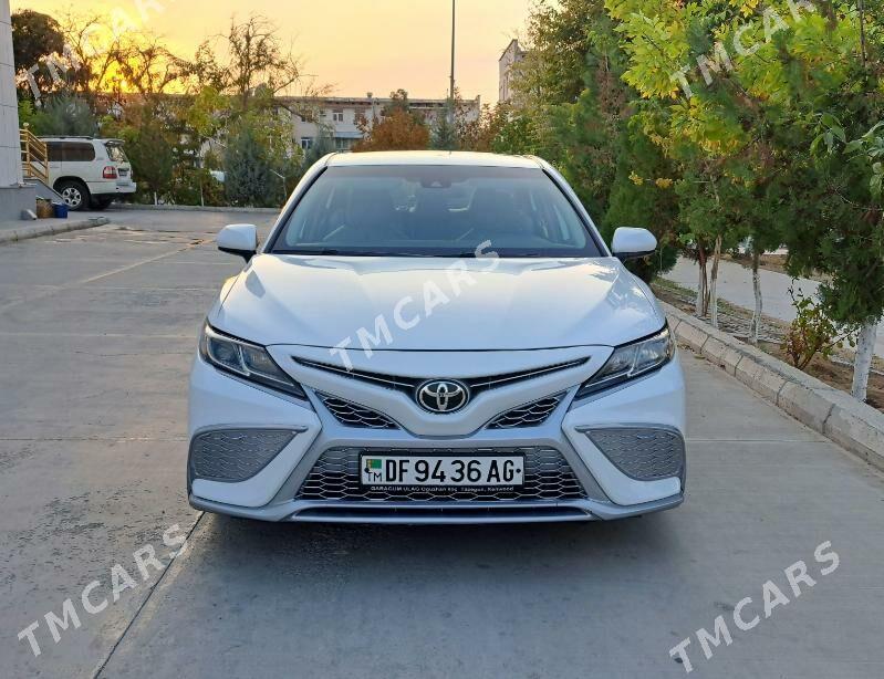 Toyota Camry 2019 - 307 000 TMT - Ашхабад - img 2