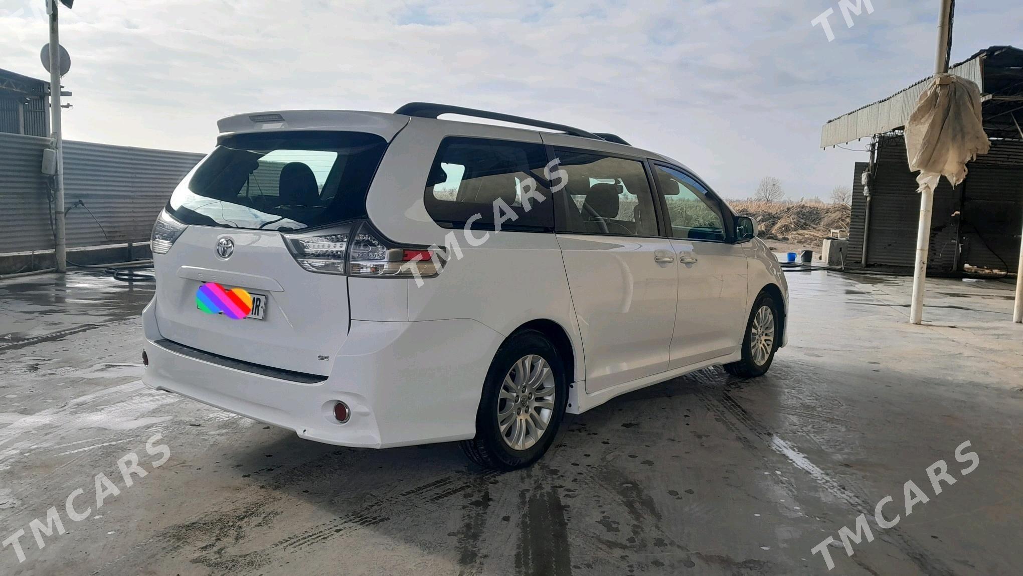 Toyota Sienna 2017 - 360 000 TMT - Mary - img 4