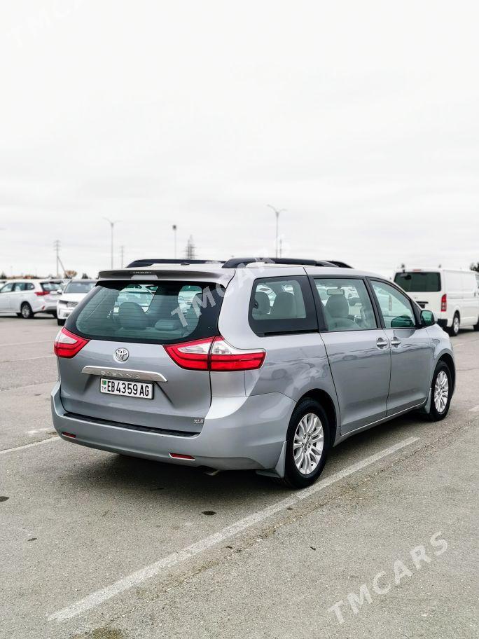 Toyota Sienna 2016 - 345 000 TMT - Aşgabat - img 3