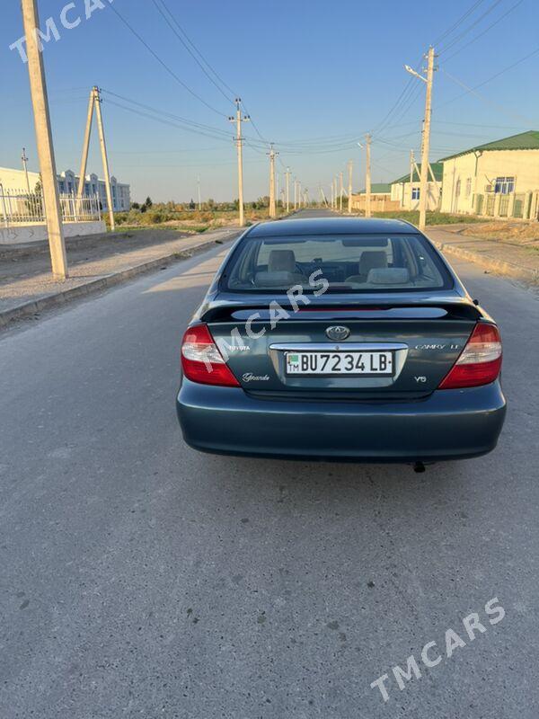 Toyota Camry 2002 - 120 000 TMT - Халач - img 3