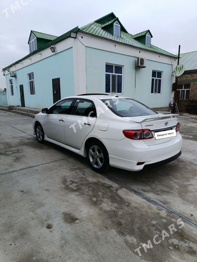 Toyota Corolla 2012 - 150 000 TMT - Aşgabat - img 4