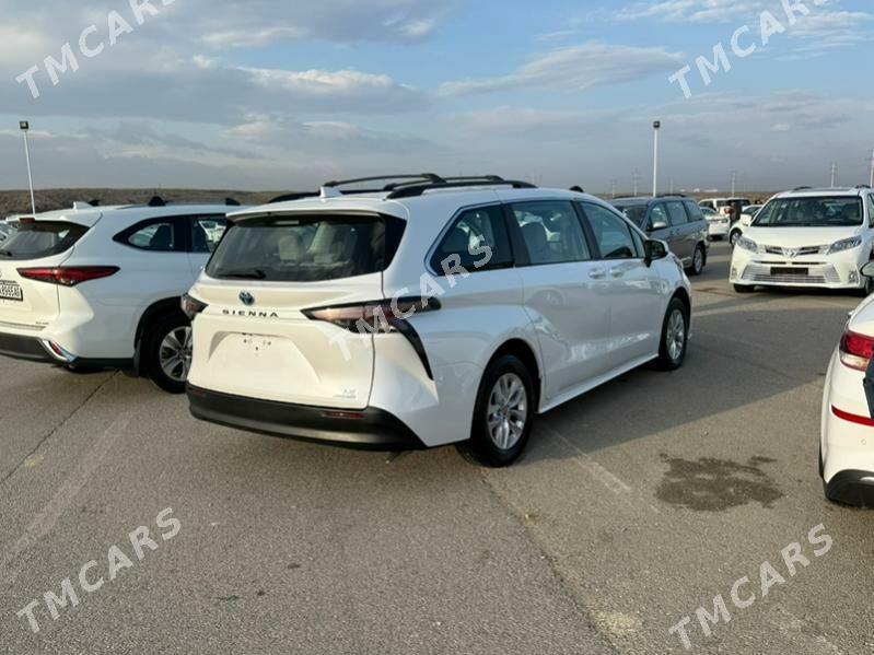 Toyota Sienna 2022 - 480 000 TMT - Ашхабад - img 5