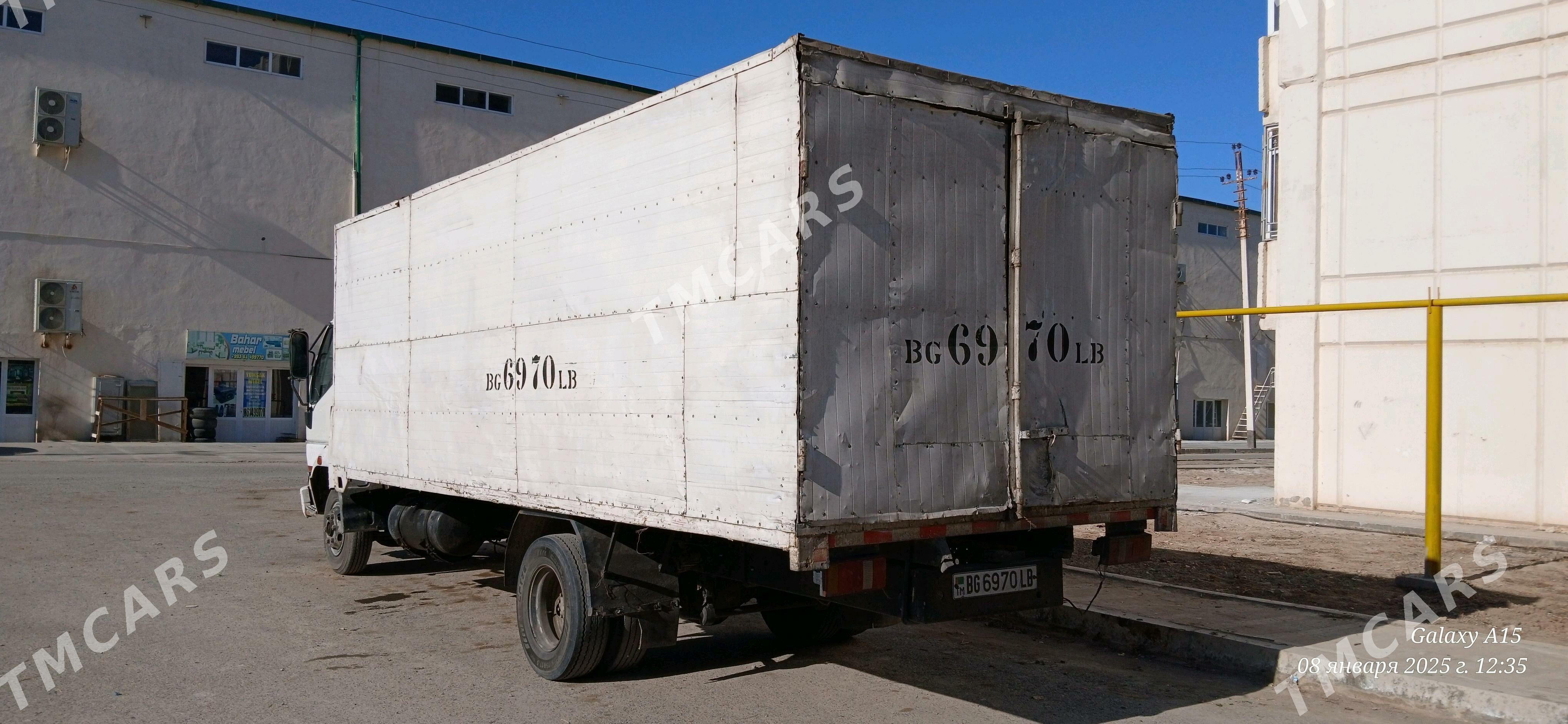 Mitsubishi Fuso 2001 - 160 000 TMT - Türkmenabat - img 3