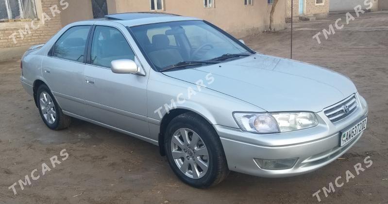 Toyota Camry 2000 - 130 000 TMT - Köneürgenç - img 3