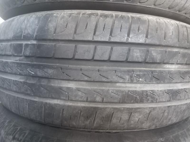 215-55-17 pirelli 300 TMT - Bedew - img 3