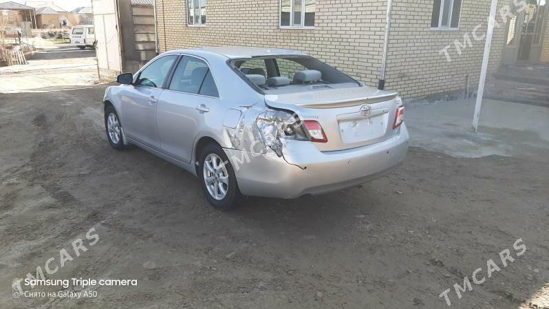 Toyota Camry 2011 - 135 000 TMT - Мары - img 5