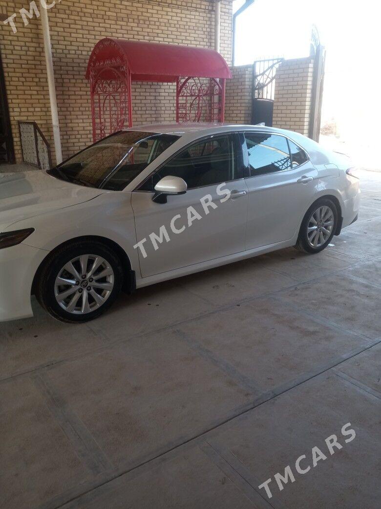 Toyota Camry 2019 - 280 000 TMT - Wekilbazar - img 2