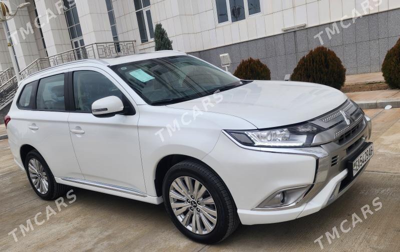 Mitsubishi Outlander 2022 - 318 000 TMT - Aşgabat - img 3