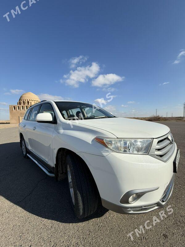 Toyota Highlander 2012 - 290 000 TMT - Baýramaly - img 3