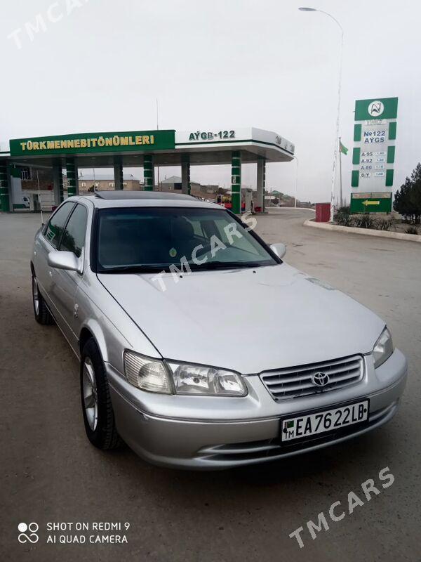 Toyota Camry 2000 - 120 000 TMT - Магданлы - img 6