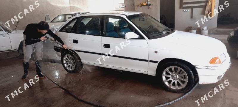 Opel Astra 1996 - 40 000 TMT - Türkmenbaşy etr. - img 2