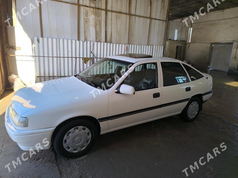 Opel Vectra 1992 - 36 000 TMT - Dänew - img 3