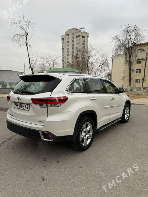 Toyota Highlander 2018 - 525 000 TMT - Ашхабад - img 6