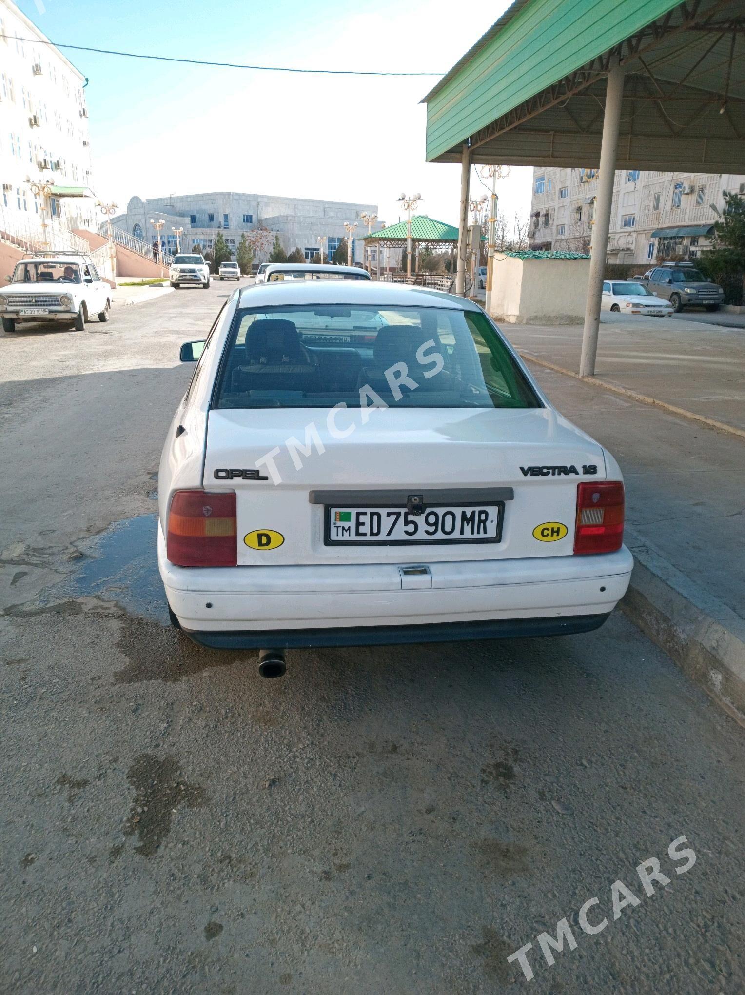 Opel Vectra 1991 - 28 000 TMT - Mary - img 5