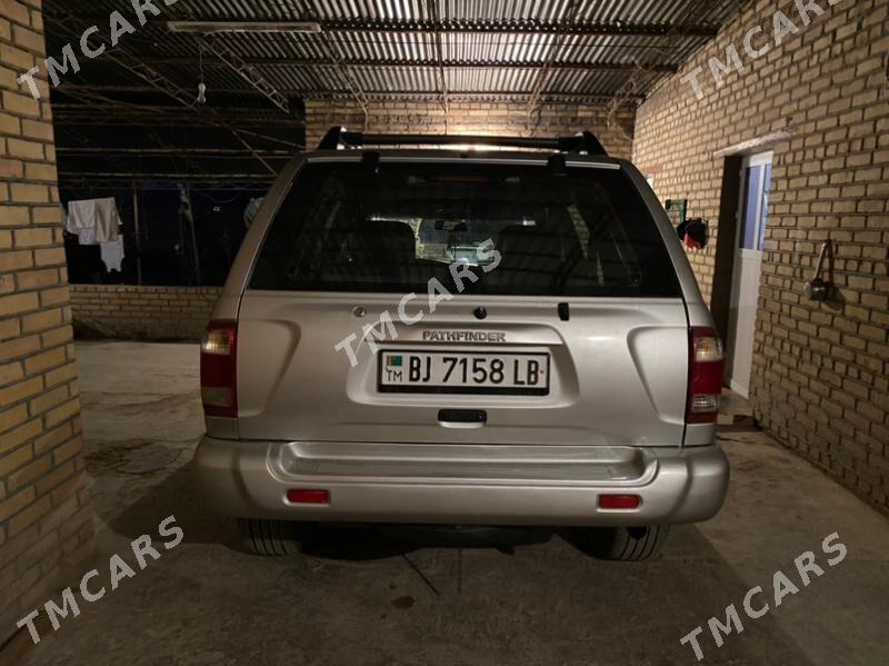 Nissan Pathfinder 2002 - 75 000 TMT - Garabekewül - img 4