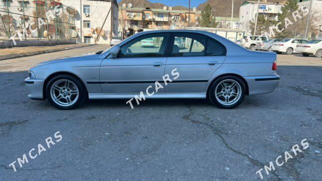 BMW E39 2001 - 155 000 TMT - Türkmenbaşy - img 3