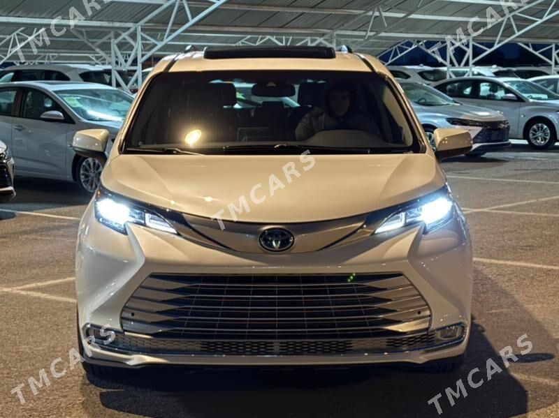 Toyota Sienna 2021 - 705 000 TMT - Ашхабад - img 3