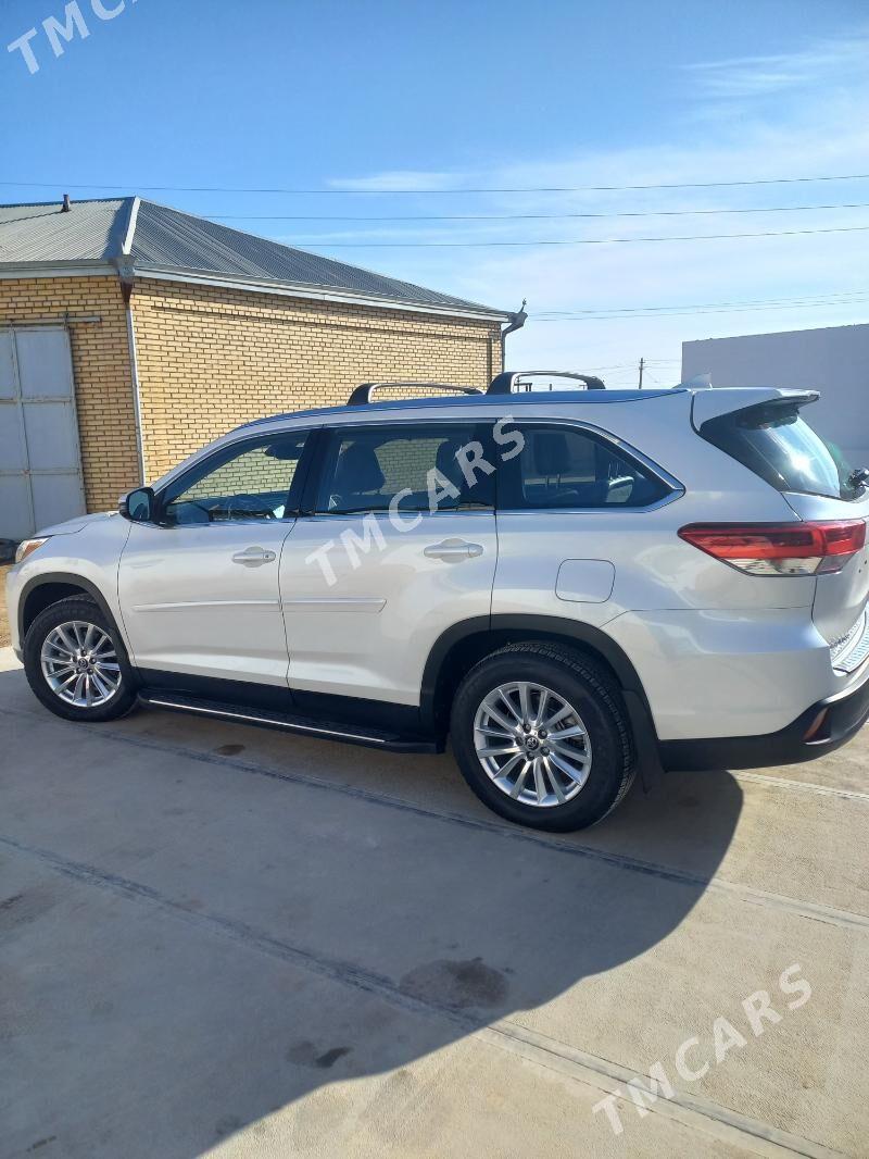 Toyota Highlander 2019 - 470 000 TMT - Mary - img 3