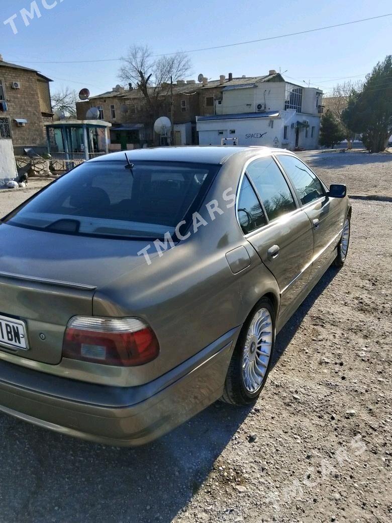 BMW 525 2003 - 110 000 TMT - Balkanabat - img 4