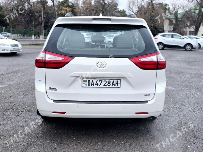 Toyota Sienna 2019 - 545 000 TMT - Ашхабад - img 4