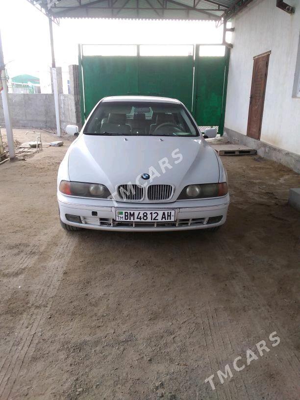 BMW 528 1998 - 65 000 TMT - Анев - img 2