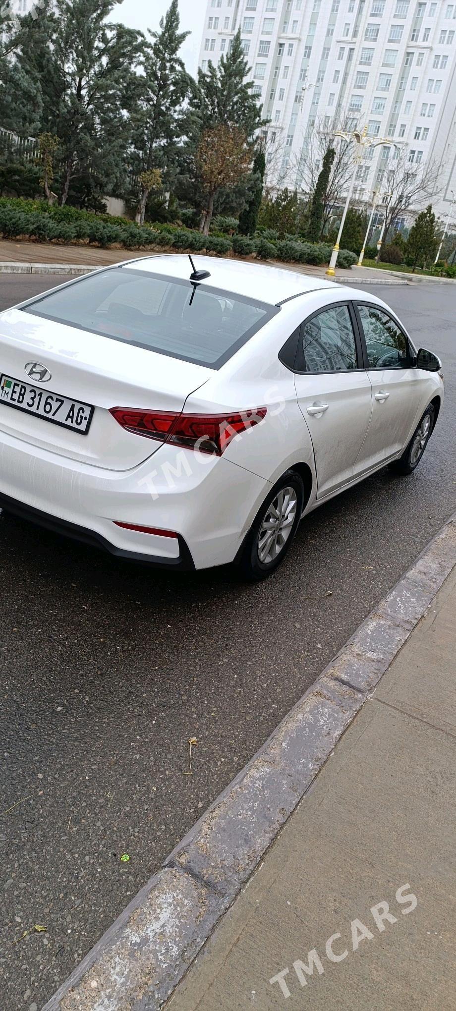 Hyundai Elantra 2018 - 220 000 TMT - Aşgabat - img 2