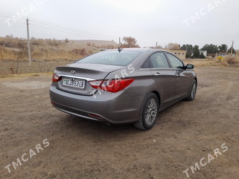 Hyundai Sonata 2012 - 140 000 TMT - Türkmenabat - img 2