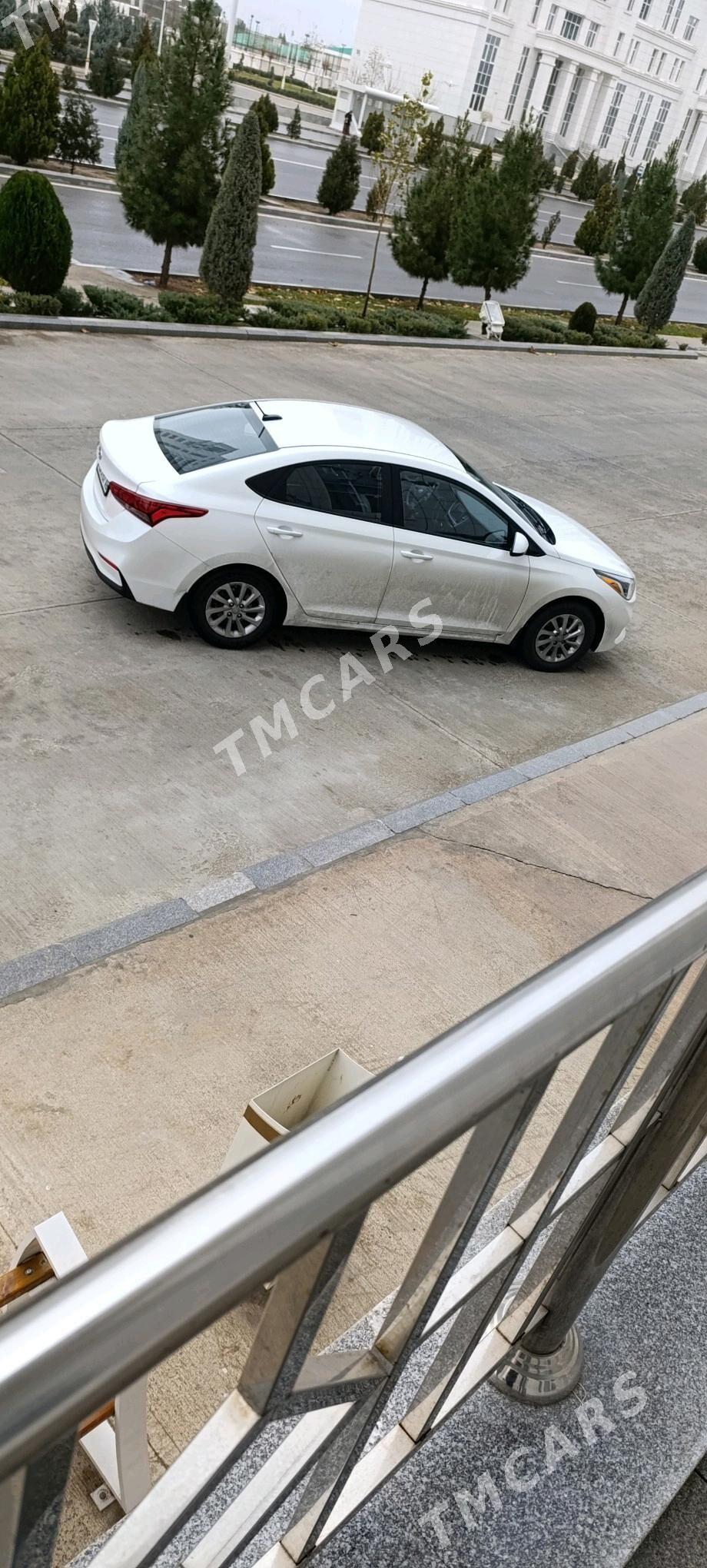 Hyundai Elantra 2018 - 220 000 TMT - Aşgabat - img 8