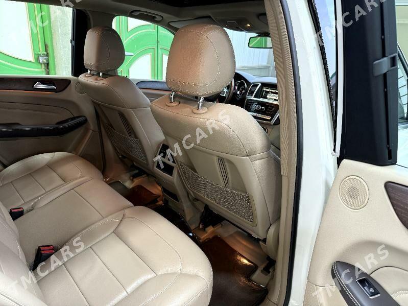 Mercedes-Benz ML400 2015 - 1 400 000 TMT - Aşgabat - img 4