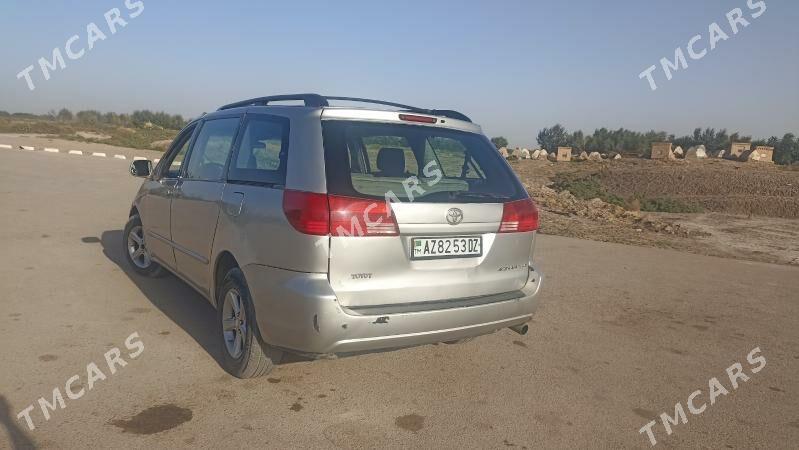 Toyota Sienna 2005 - 135 000 TMT - Daşoguz - img 2