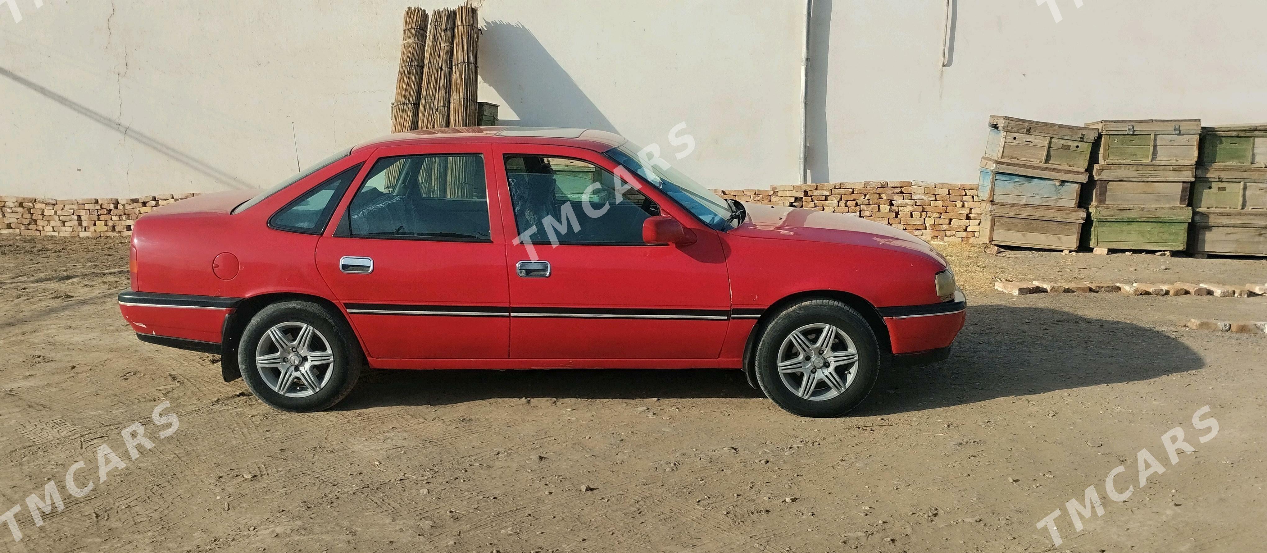 Opel Vectra 1990 - 27 000 TMT - Байрамали - img 3