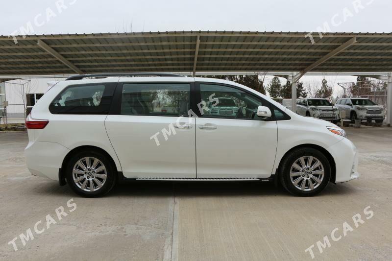 Toyota Sienna 2019 - 620 000 TMT - Aşgabat - img 6