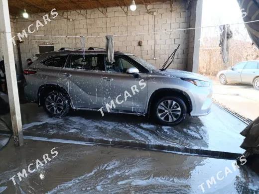 Toyota Highlander 2020 - 500 000 TMT - Мары - img 9