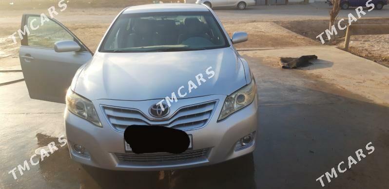 Toyota Camry 2011 - 155 000 TMT - Baýramaly - img 3