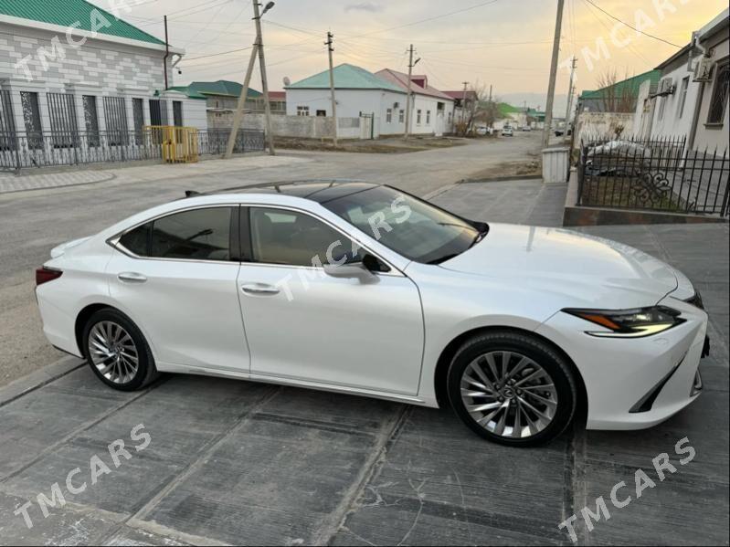 Lexus ES 350 2023 - 1 075 000 TMT - ул. Подвойского (Битарап Туркменистан шаёлы) - img 4