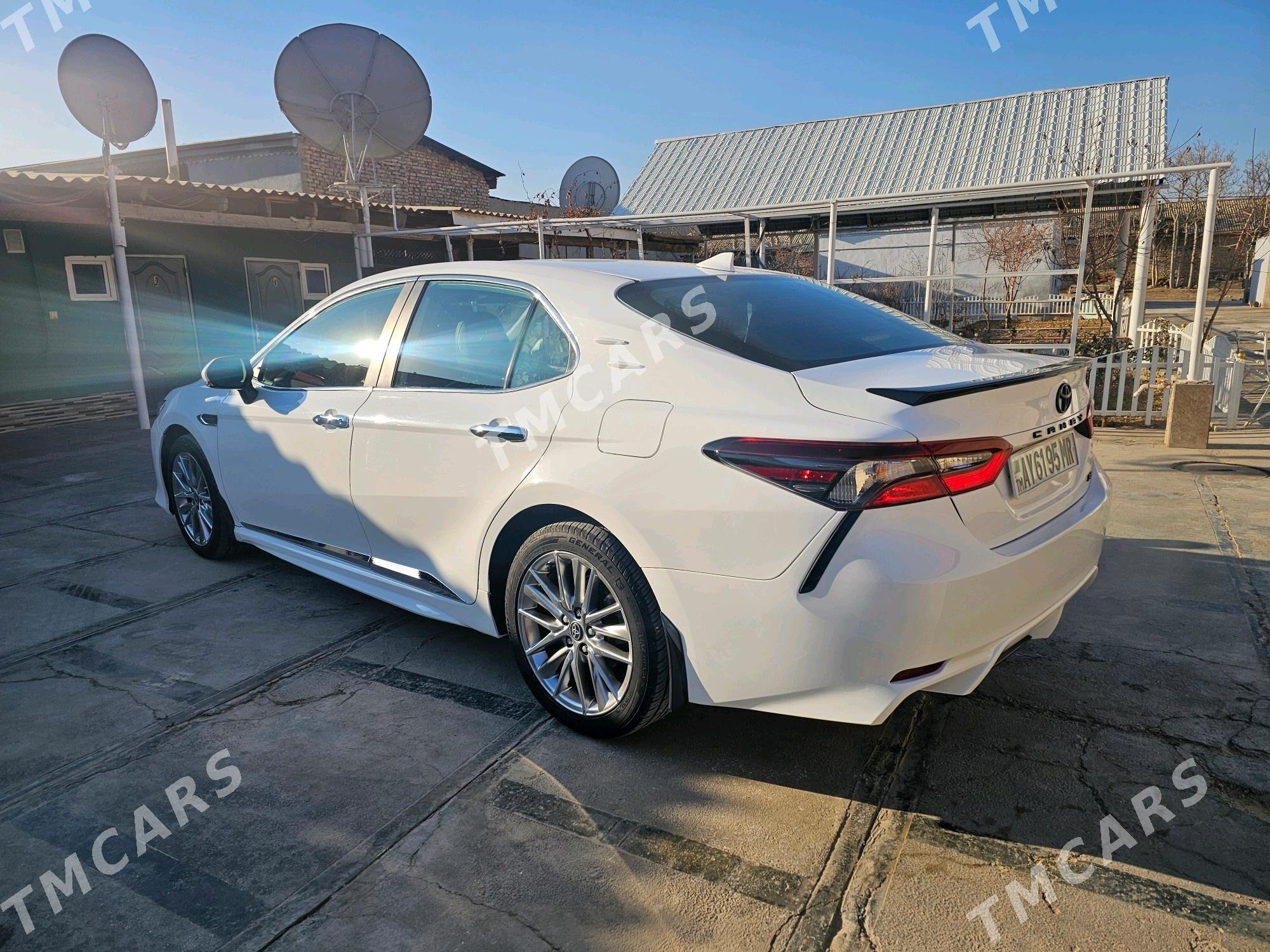 Toyota Camry 2024 - 350 000 TMT - Байрамали - img 9