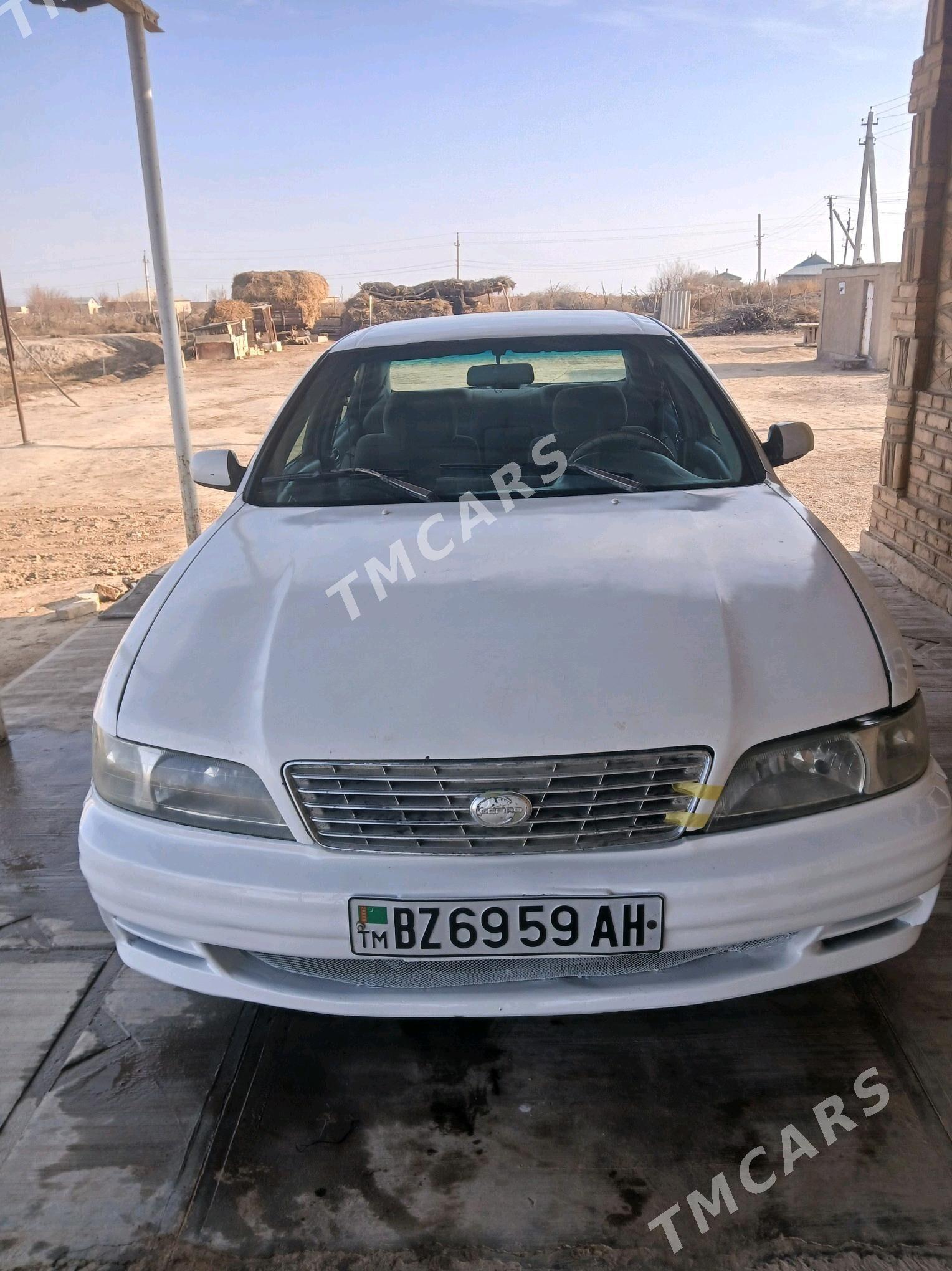 Nissan Cefiro 1995 - 25 000 TMT - Серахс - img 3