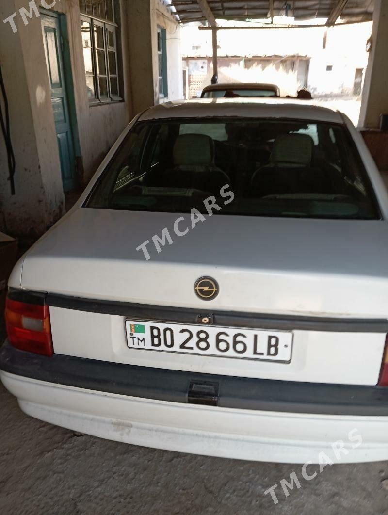 Opel Vectra 1993 - 24 000 TMT - Туркменабат - img 4