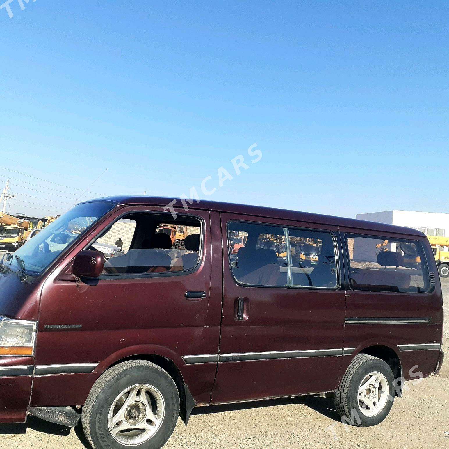 Toyota Hiace 1993 - 40 000 TMT - Туркменабат - img 2