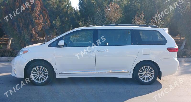 Toyota Sienna 2018 - 390 000 TMT - Aşgabat - img 5