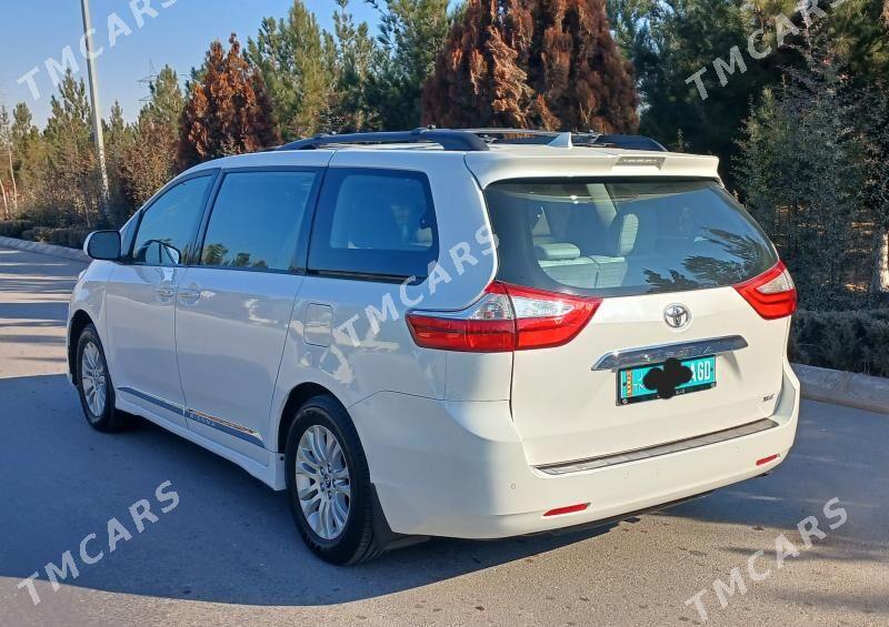 Toyota Sienna 2018 - 390 000 TMT - Aşgabat - img 6