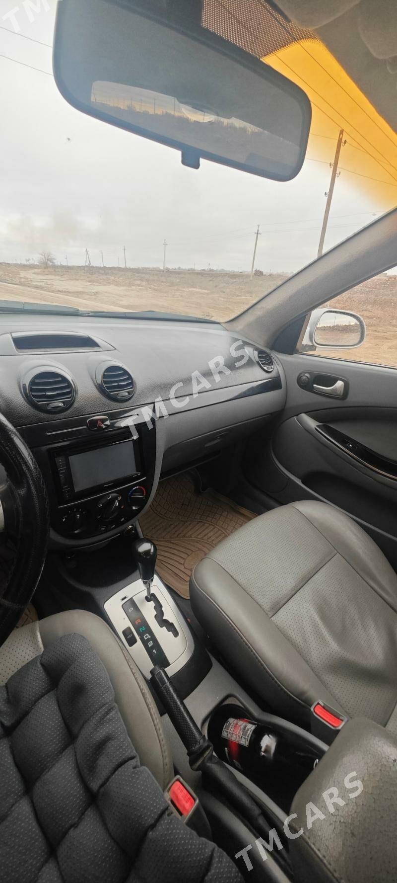 Chevrolet Lacetti 2006 - 70 000 TMT - Акдепе - img 5